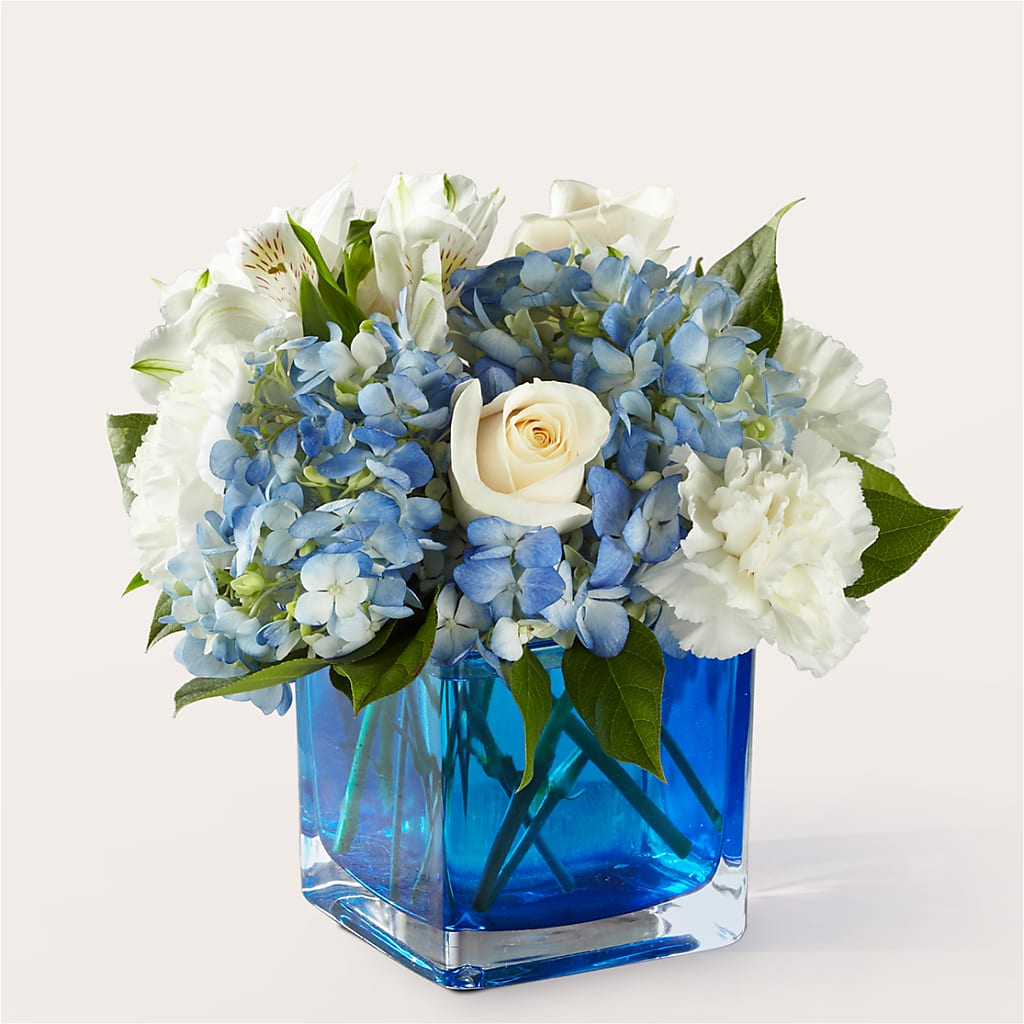 Soothing Waters Bouquet – Colonial Flower Shop, Madison IN