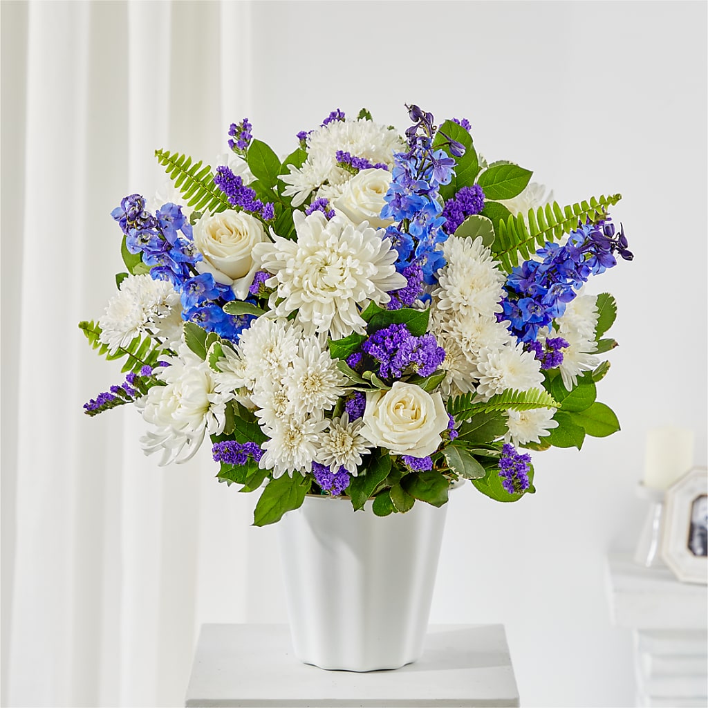Hold Dear Tabletop Basket – Colonial Flower Shop, Madison IN