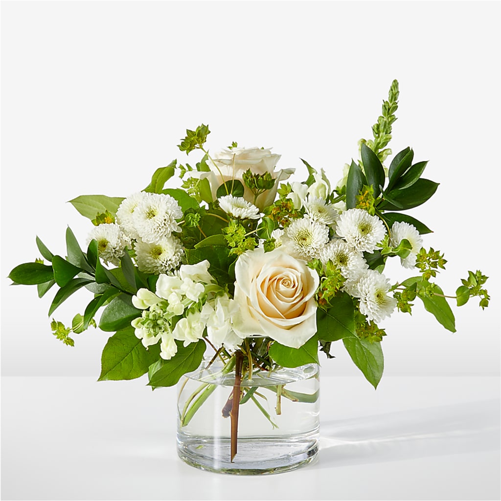 Hint of Vanilla Bouquet – Colonial Flower Shop, Madison IN
